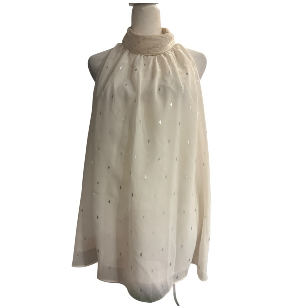 Zac & Rachel Woman White Sleeveless Top 1X with Silver Diamond Pattern Plus